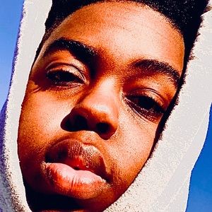 Meet your Posher, Christian